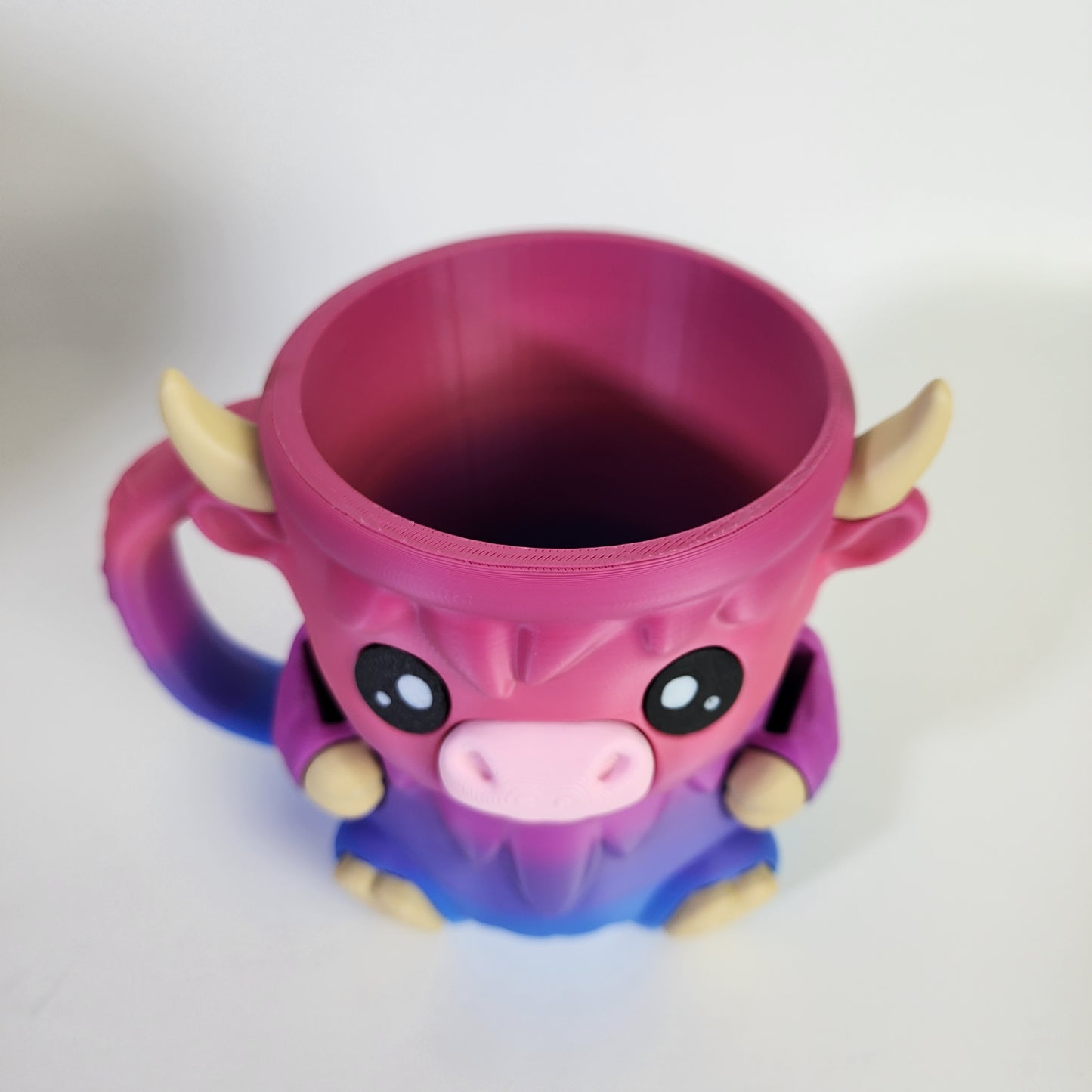 Ice Cream Pint Holder - Ferdinand the Highland Cow - Blue/Purple/Pink Rainbow