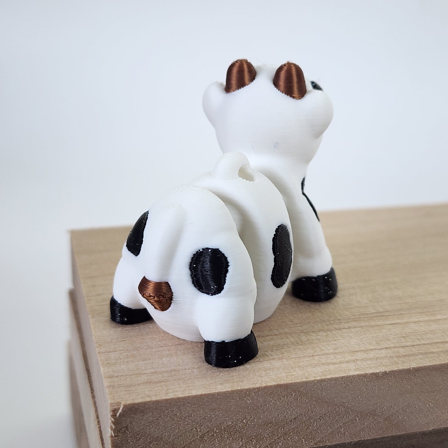 Articulated Cow Keychain Bag Charm - White/Black